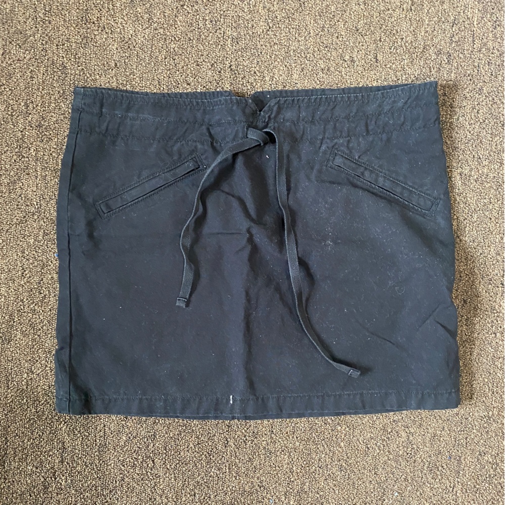 mini skirt